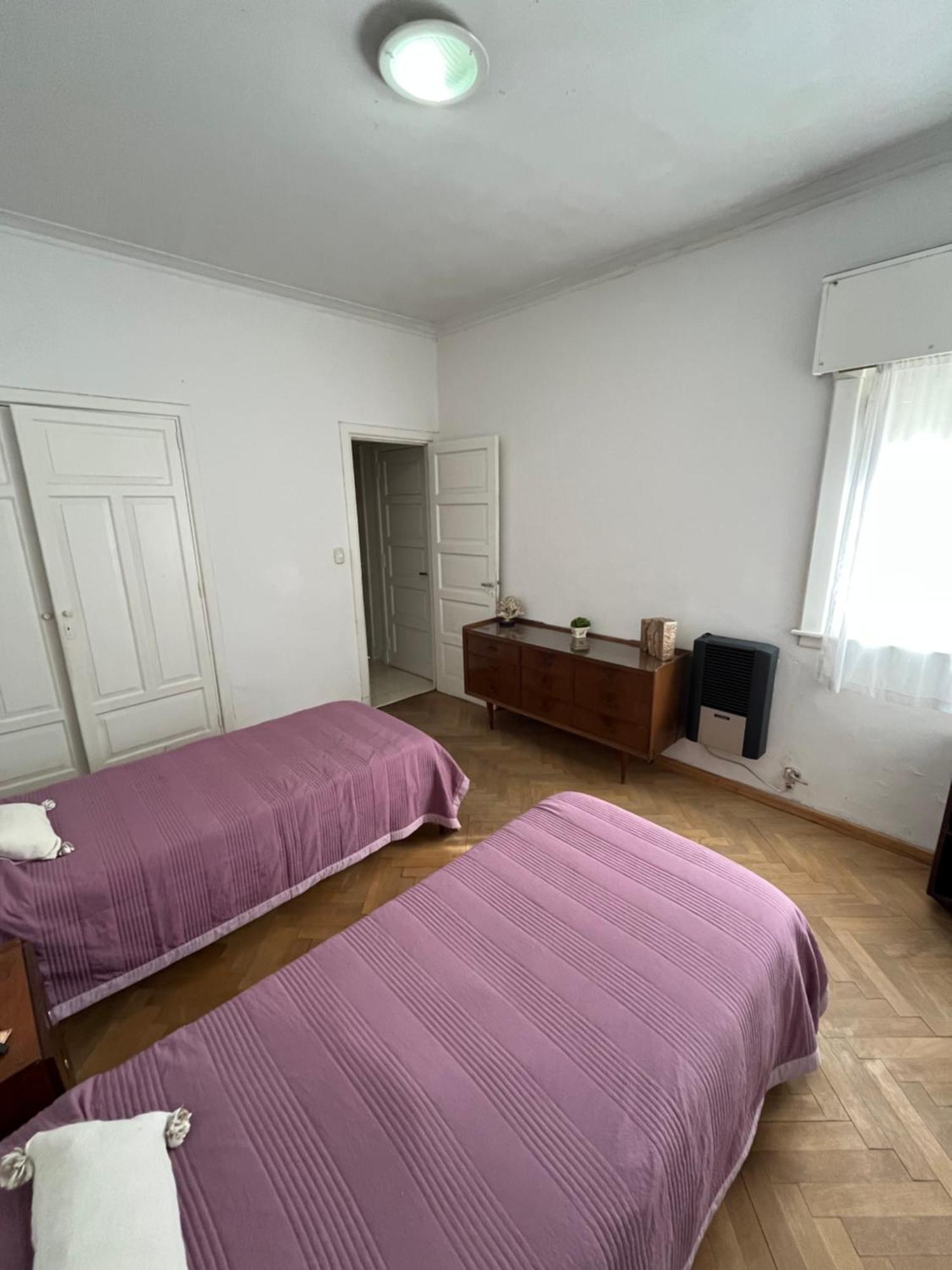 Casa Con Gran Jardin Сasa de vacaciones Mar del Plata