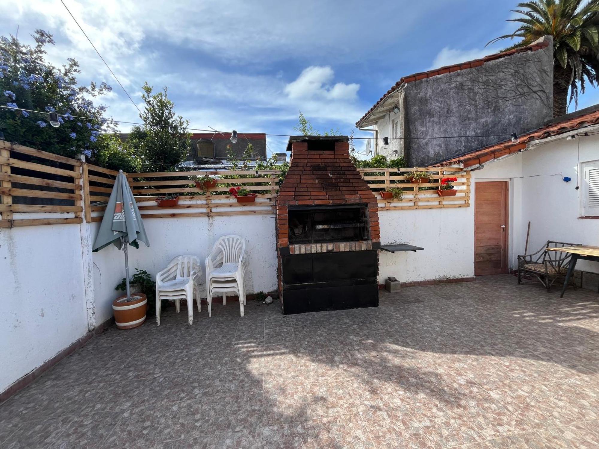Casa Con Gran Jardin Mar del Plata
