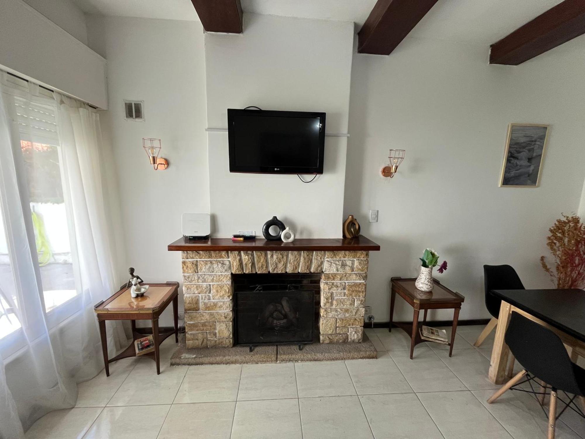 Casa Con Gran Jardin Holiday home