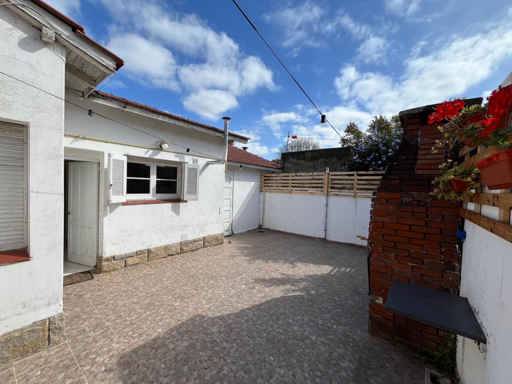 Casa Con Gran Jardin