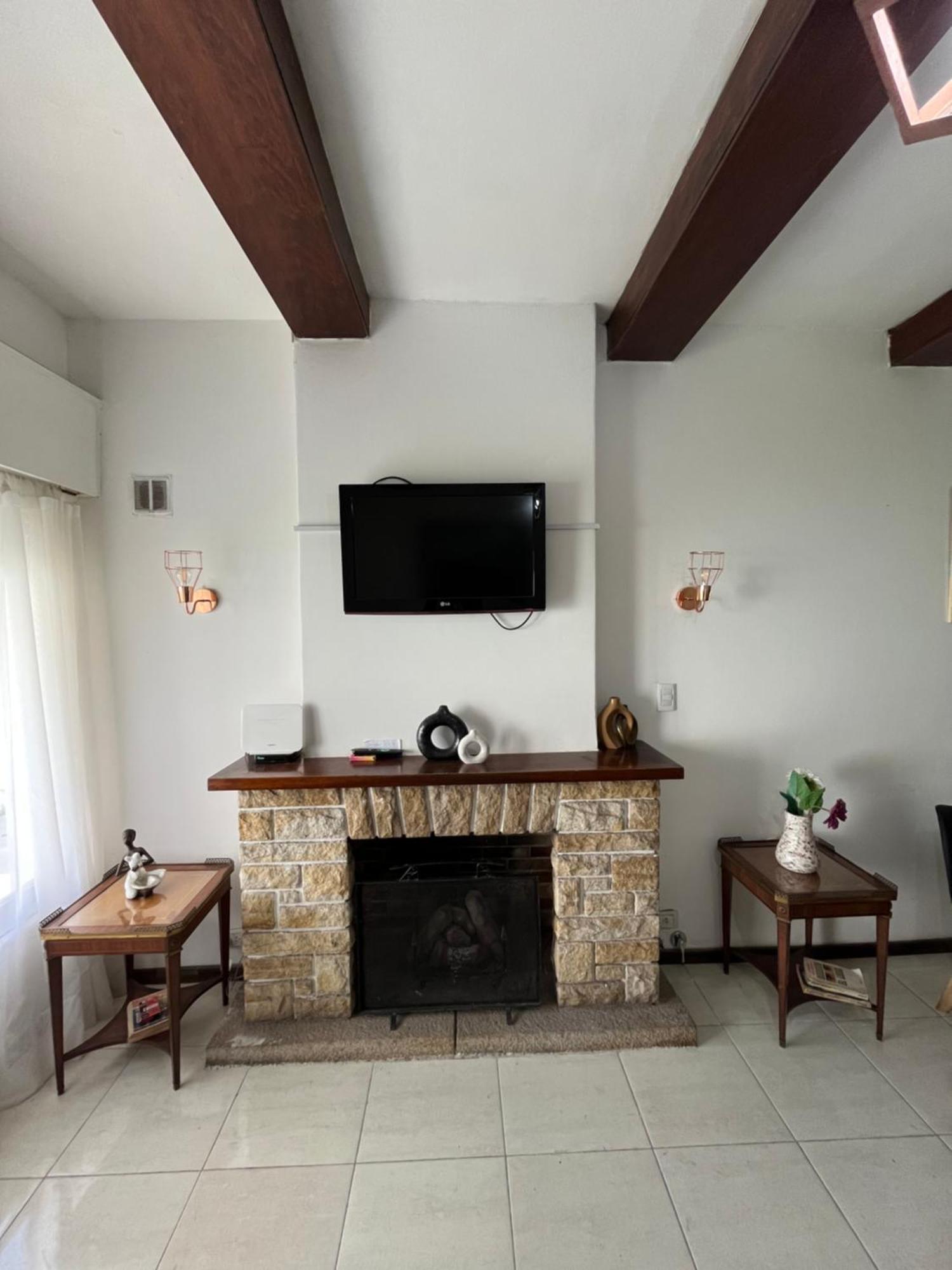 Casa Con Gran Jardin Holiday home Mar del Plata